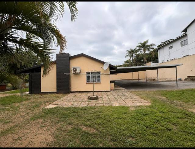 3 BEDROOM HOUSE FOR SALE IN YELLOWWOOD PARK
